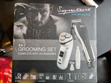Photo of free Grooming set (West Norwood SE27) #1