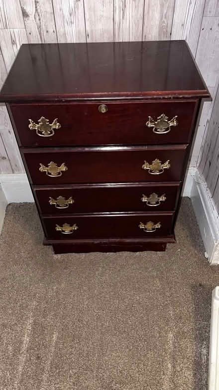 Photo of free small side draw (bradford BD5) #1