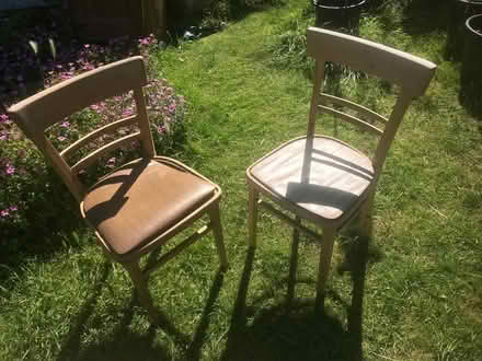 Photo of free Genuine 1960s kitchen chairs (Cholsey OX10) #1