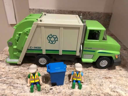 Photo of free Playmobil bin lorry (Myton Park CV32) #1