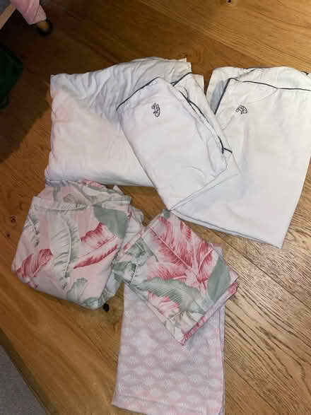 Photo of free 2 sets double duvet covers (Stockwell) #3