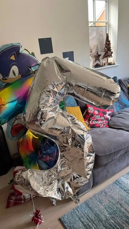 Photo of free Sonic and 5 balloons (Kings Hill) #3