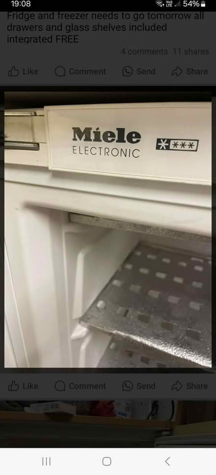 Photo of free Integrated fridge & freezer (CV6) #1