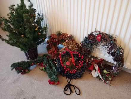 Photo of free Christmas decorations (Sale M33) #1