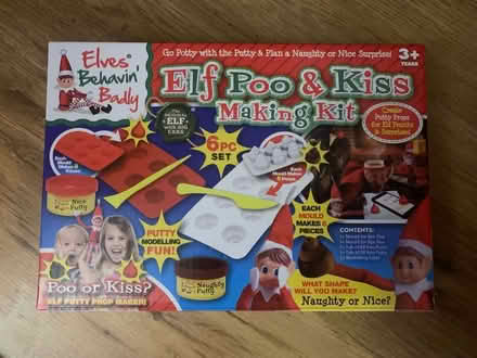 Photo of free Elf poo & kiss making kit (GU12) #1