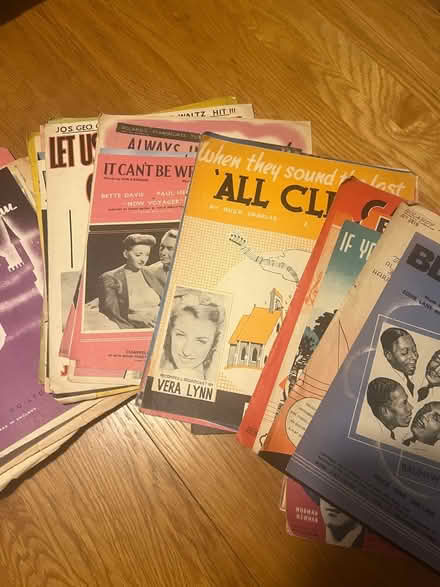Photo of free Old piano sheet music (Oakwood DE21) #2