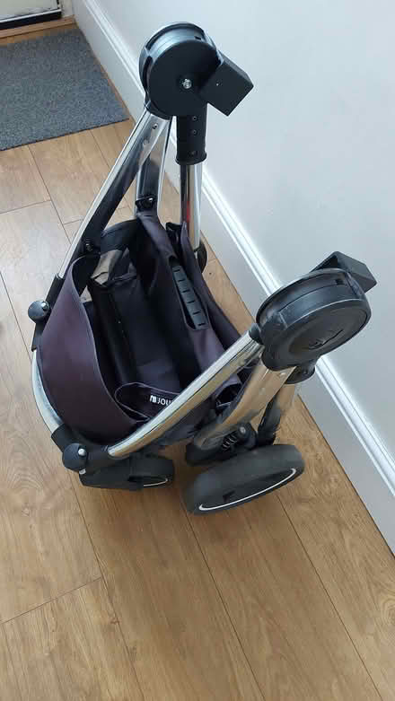 Photo of free Pram / Pushchair / car seat (Bexleyheath DA7) #2