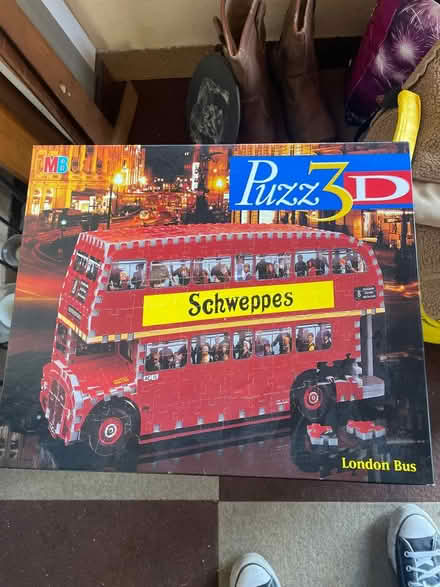 Photo of free 3d London bus puzzle (Halton LA2) #1