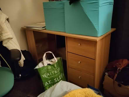 Photo of free Desk (Causewayhead FK9) #1