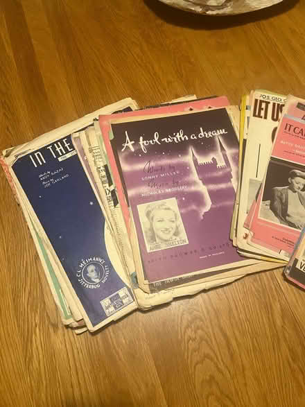 Photo of free Old piano sheet music (Oakwood DE21) #3
