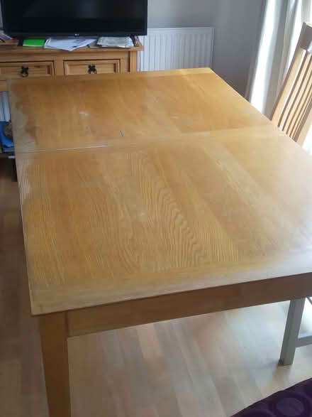 Photo of free Dining table - extending (Balham SW17) #1