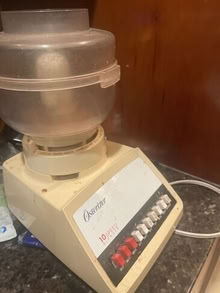 Photo of free pop up toaster and food processor #1