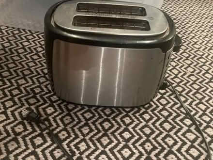 Photo of free pop up toaster and food processor #2