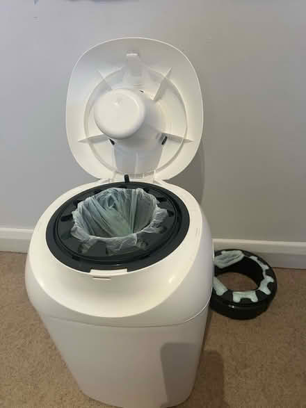Photo of free Tommee Tippee Sangenic nappy bin (Beckenham BR3) #2
