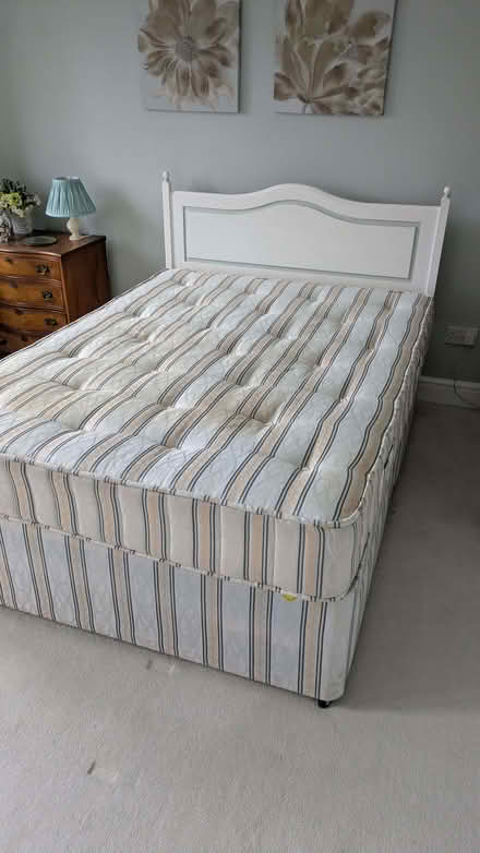 Photo of free Double Bed (Farnham Royal SL2) #2
