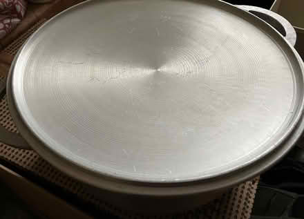 Photo of free Large 'Dutch Pot' (Selhurst SE25) #3