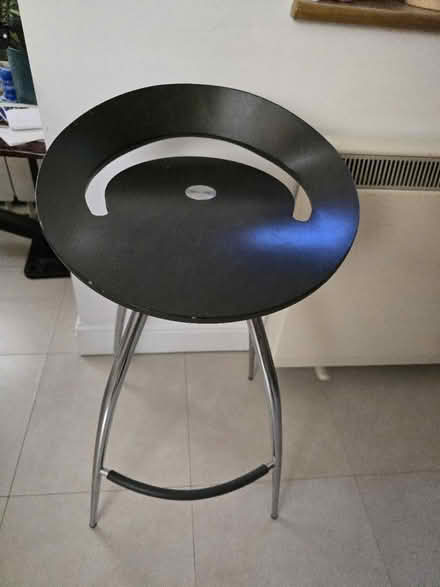 Photo of free Stool bar (Flitwick) #1