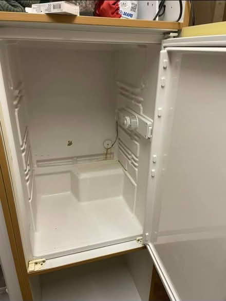 Photo of free Integrated fridge & freezer (CV6) #2
