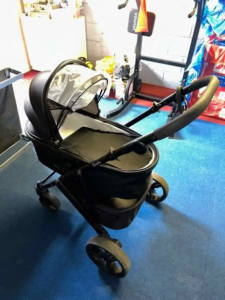 Photo of free Baby Travel System (Montrose Ave Welling) #3