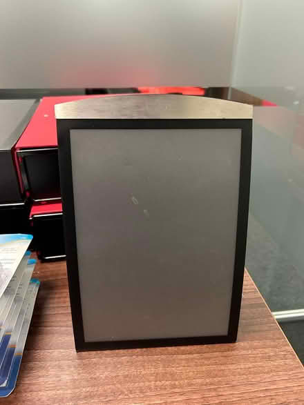 Photo of free A5 display stand (w2 2es) #1