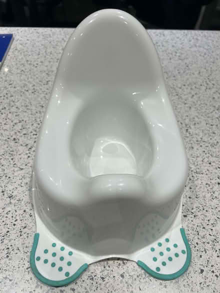 Photo of free Fred & Flo Growing Up Potty (Mill Green AL7) #4