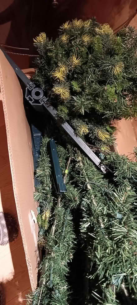 Photo of free 7ft artificial xmas tree (Erin mills and burnhamthorpe) #1