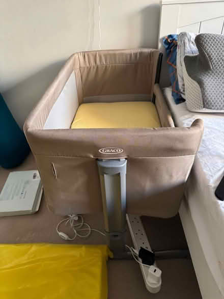 Photo of free Baby Crib, cot, rarely used (York way Camden) #1