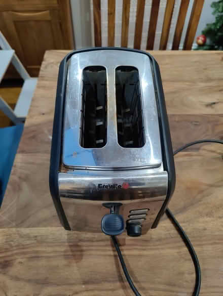 Photo of free Breville toaster (Woodhouse Eaves) #1