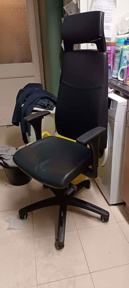 Photo of free Swivel Chair (Barbourne WR3) #1