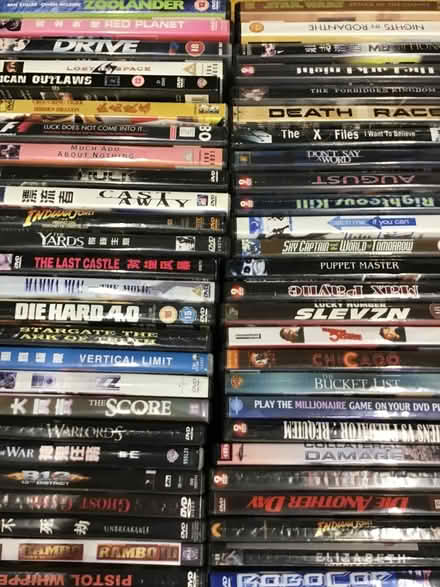 Photo of free DVD collection (DY7) #1