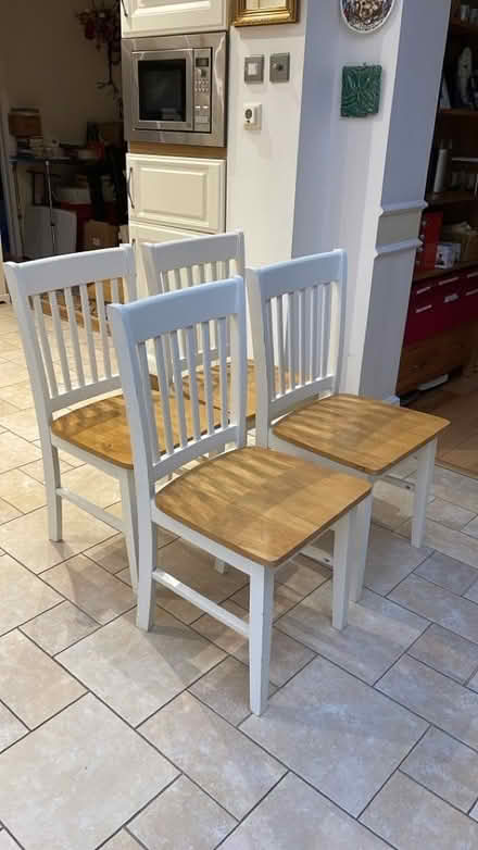 Photo of free Small pine top table and 4 Chairs (Selsdon CR2) #1