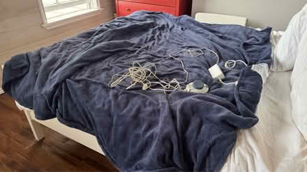 Photo of free Electric blanket for full bed (Logan Circle) #1