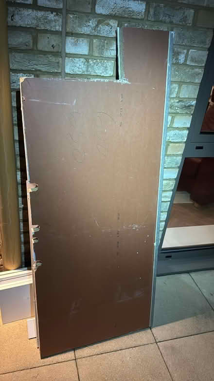 Photo of free Grey worktop, plus ikea cupboard (SE1) #3