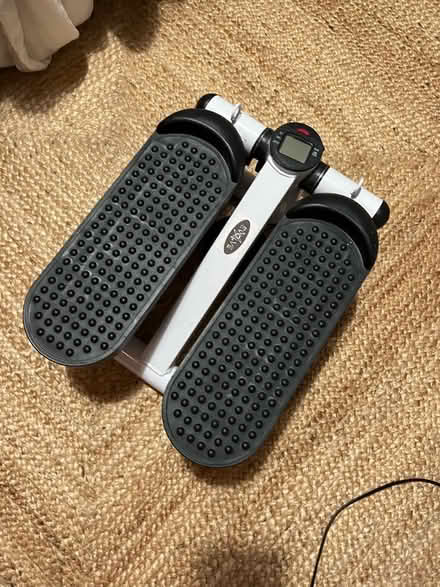 Photo of free Mini stepper (BA2) #1