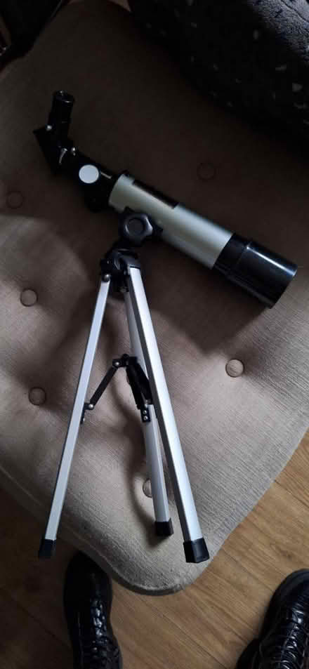 Photo of free Kids starter telescope (Welling) #1
