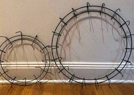 Photo of free Wreath frames (Shorewood (Burien)) #1