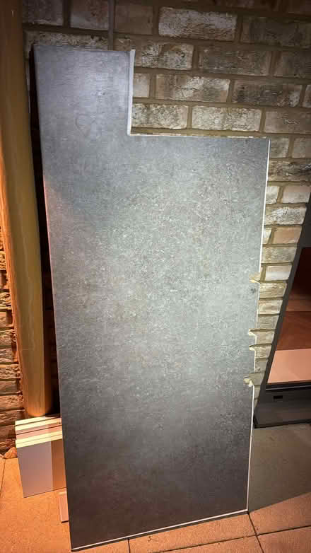 Photo of free Grey worktop, plus ikea cupboard (SE1) #2