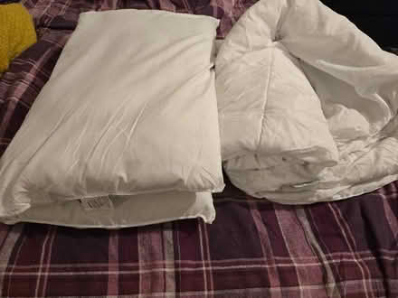 Photo of free 2 pillows and double 4.5 tog duvet (Flitwick) #1