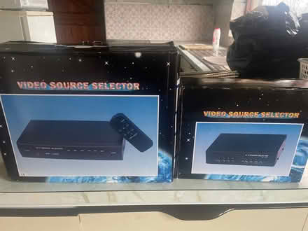 Photo of free Video source selector x2 (Halton LA2) #1
