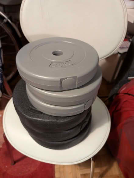 Photo of free Gym weights, belt and bar pad (Highbury Barn N5) #2