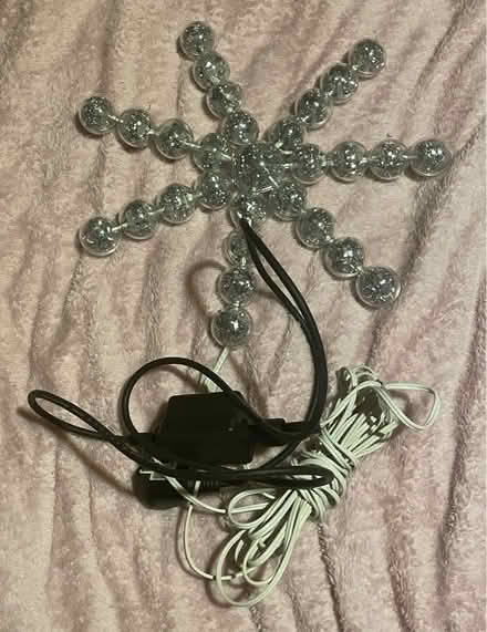 Photo of free Light up Christmas tinsel star (Walton on Thames KT12) #2
