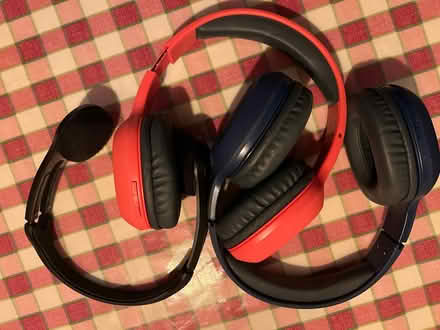Photo of free Headsets (Collier Row RM5) #1