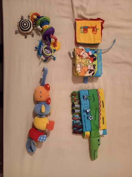 Photo of free Baby books & toys (St. Albans AL1) #1