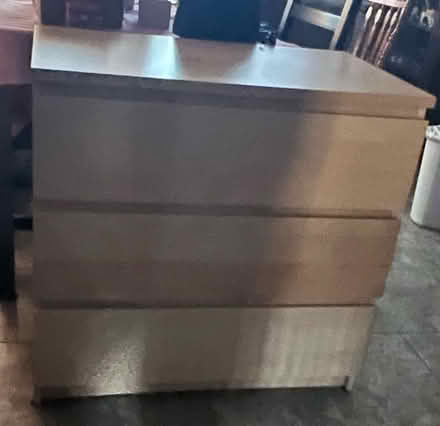 Photo of free Heavy 3 drawer dresser (94089) #1