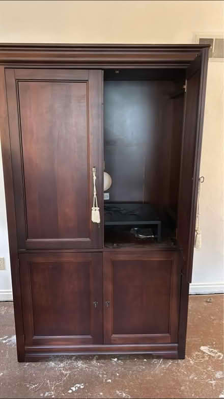Photo of free Large entertainment center (Eureka, Mo) #1