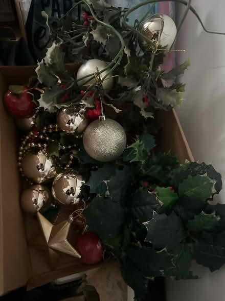 Photo of free Xmas decorations (TW13) #2