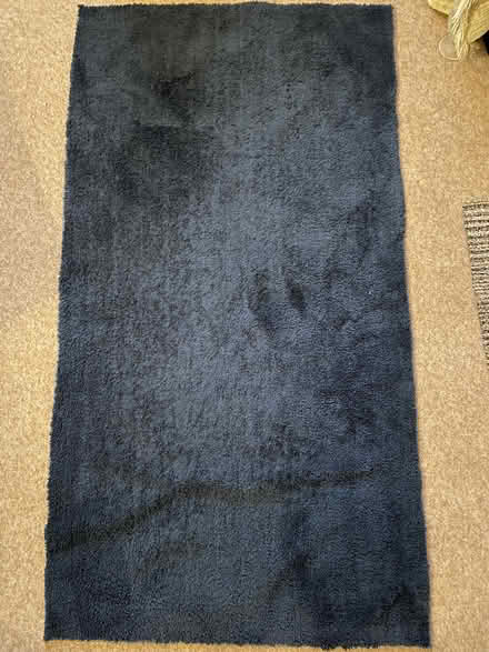 Photo of free Rug (East Barnet EN4) #1