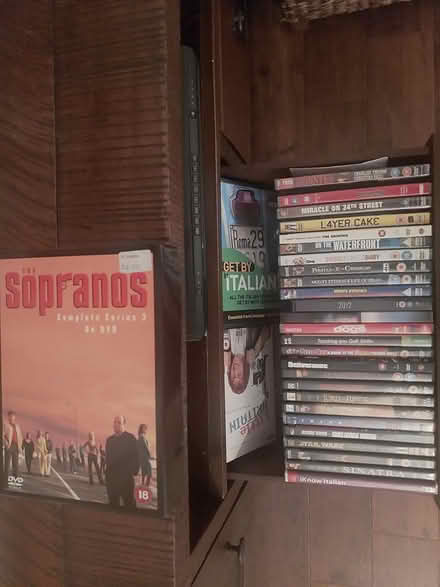 Photo of free dvd's (Chelsfield BR6) #1