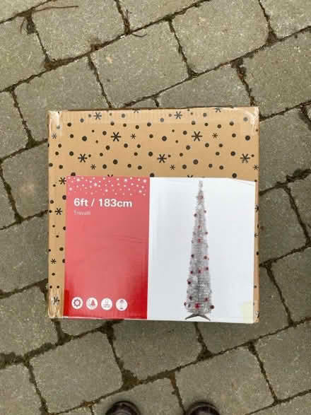 Photo of free Pop up 6ft tree with lights (Kenilworth CV8) #1