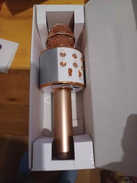 Photo of free Bluetooth Mic (Clayton-le-Moors) #2